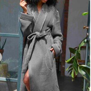 Brooklinen Dreamweave Waffle Robe Grey Size XL